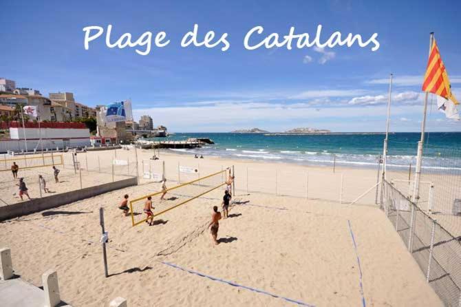 Suite Jacuzzi Privatif Plage Des Catalans マルセイユ エクステリア 写真