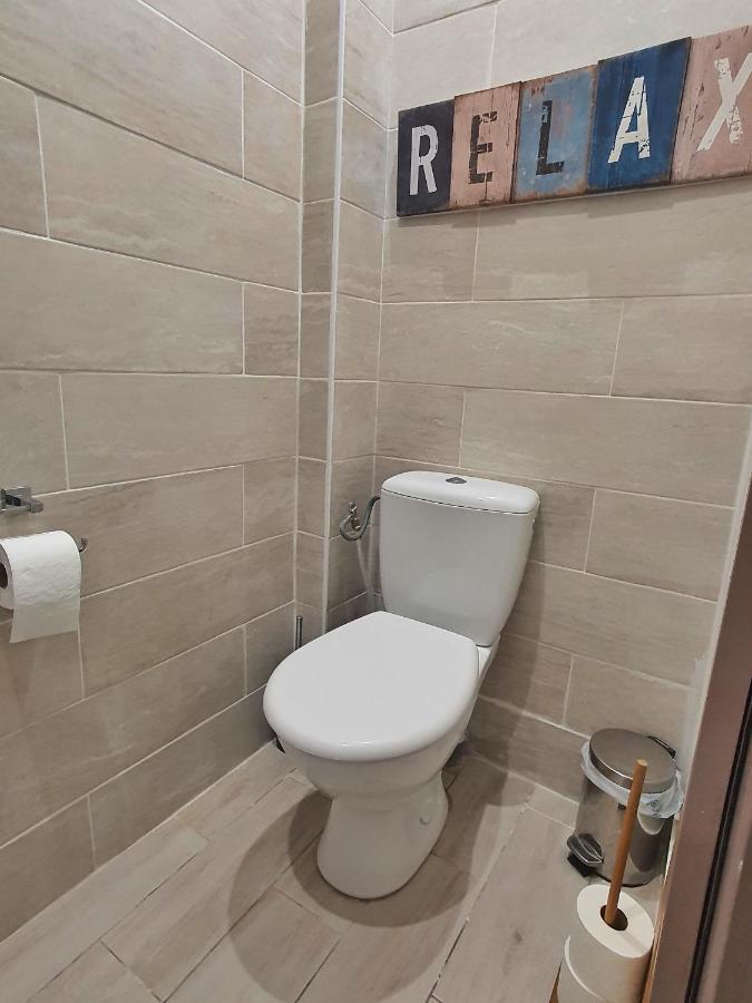 Suite Jacuzzi Privatif Plage Des Catalans マルセイユ エクステリア 写真